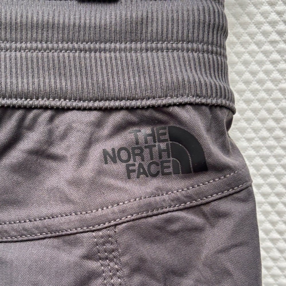 The North Face Hiking Pants - Picture 6 of 8